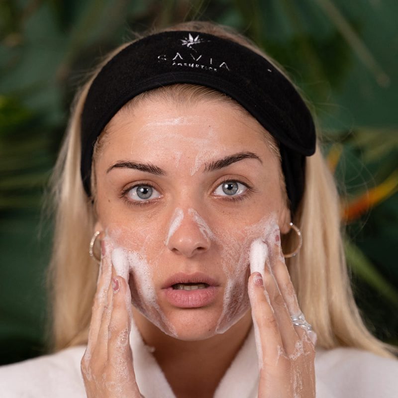 Diadema de tela reutilizable para rutina de skincare